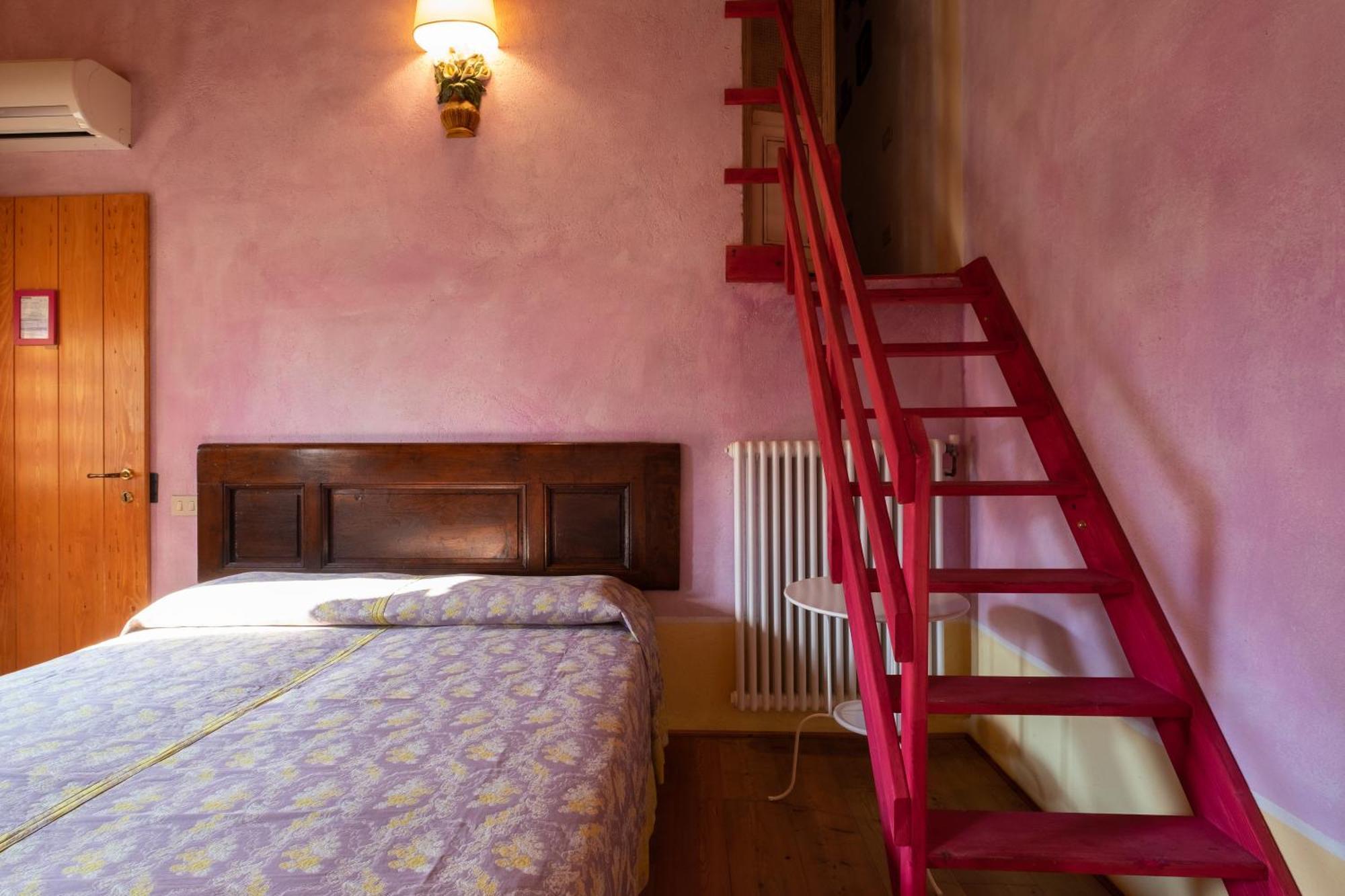 Bed & Breakfast Rosalimone 2*